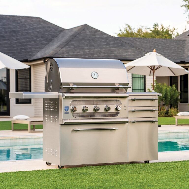 03-Muscle 36 Cart Lifestyle Texas